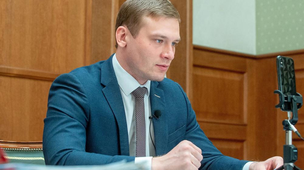 Сергей Обухов - про чиновничьи помехи в освещении деятельности губернатора-коммуниста Коновалова