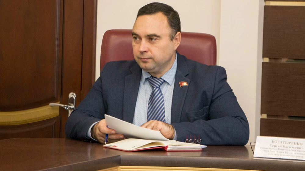 Партия власти лишает Крым будущего. Выбери, с кем ты!