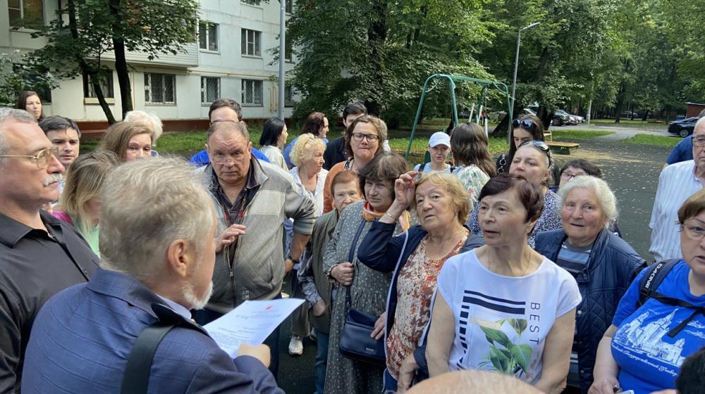 Сергей Обухов обсудил с жителями района Преображенское г. Москвы угрозу потенциальной точечной застройки на месте бывшего детского сада