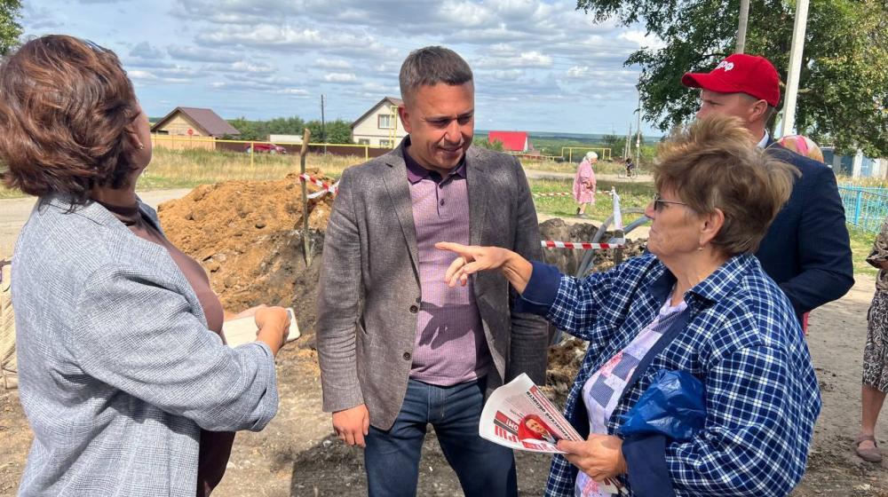 Ульяновская область. Сенатор РФ Айрат Гибатдинов проводит встречи с земляками