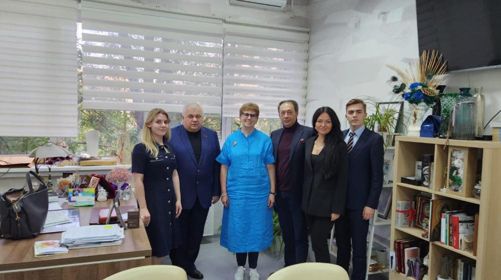 Казбек Тайсаев провёл встречу в ИСИ в Москве
