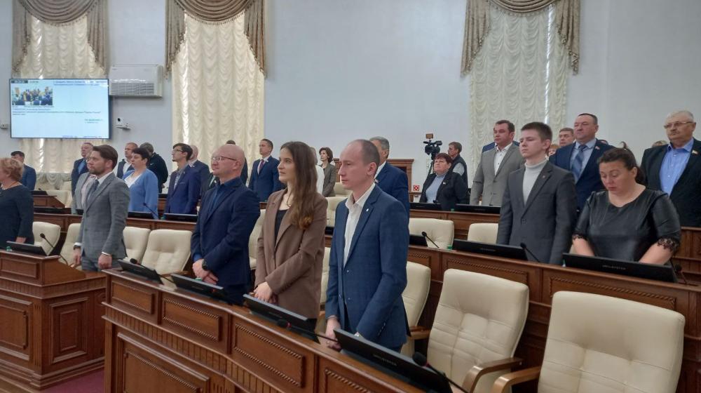 Сессия Алтайского краевого Заксобрания завершилась очередным наступлением на права граждан