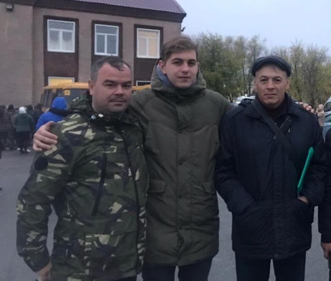 Омскому коммунисту вручена награда за мужество