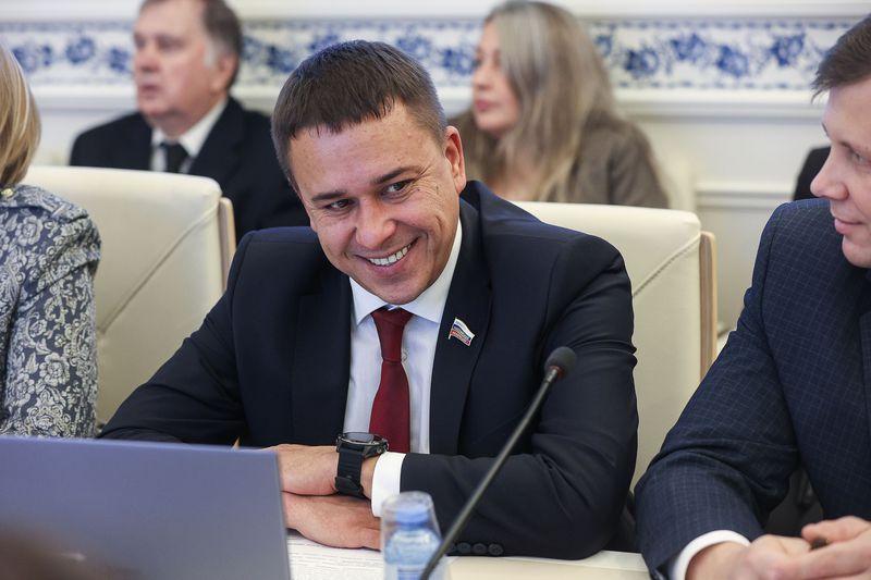 Айрат Гибатдинов принял участие в расширенном заседании Комитета Совета Федерации по науке, образованию и культуре, посвященному дням Республики Марий Эл