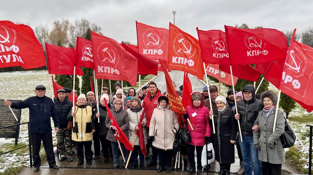 Тульские коммунисты достойно отметили День комсомола