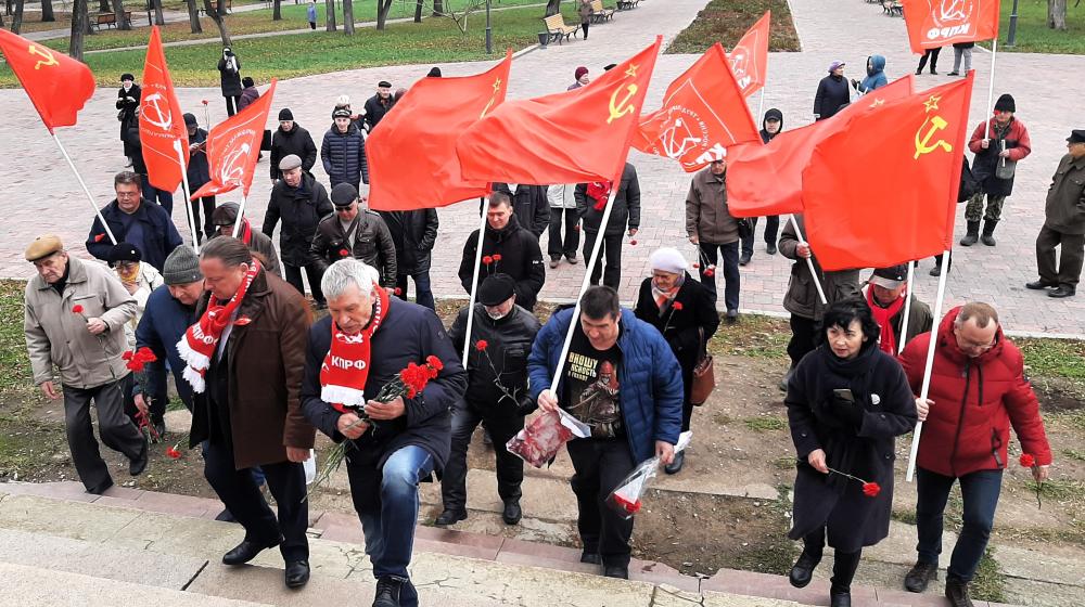 День Великого Октября в Костроме