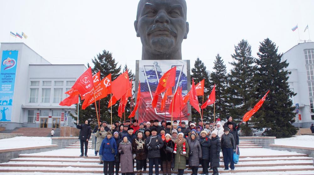 Коммунисты Бурятии отметили 106-ю годовщину Великого Октября