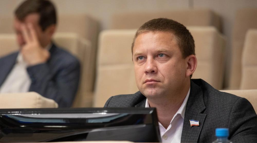Крым: По требованию депутата-коммуниста И.Донченко прокуратура подала иск в защиту особо охраняемой природной территории «Золотой пляж»