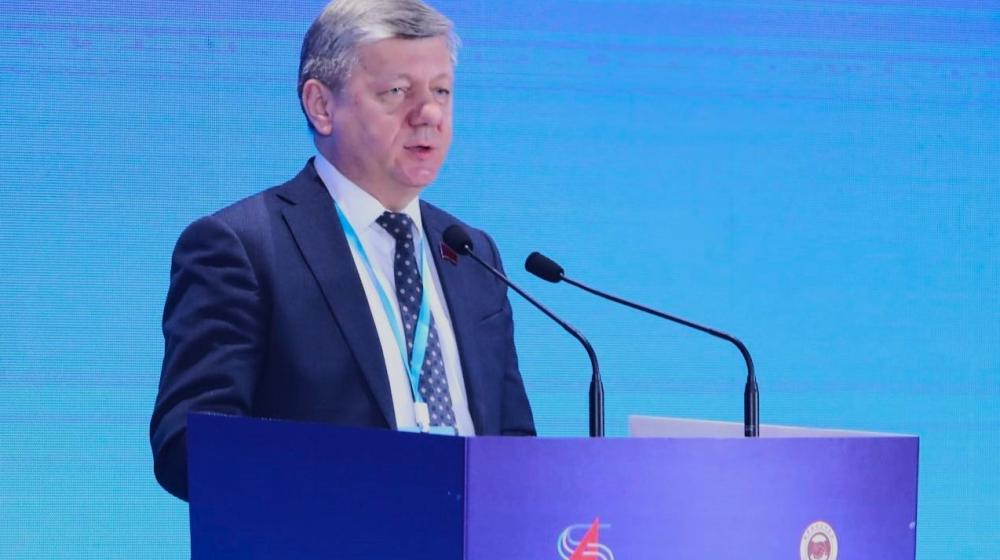 Дмитрий Новиков выступил на Форуме мирового социализма в Пекине