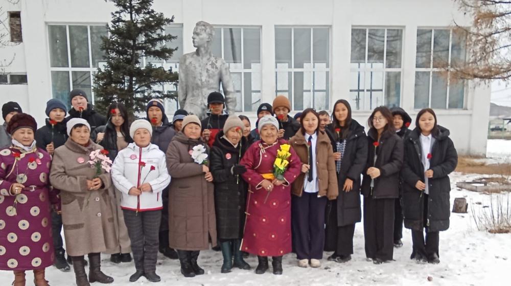 В Туве отметили День Великого Октября