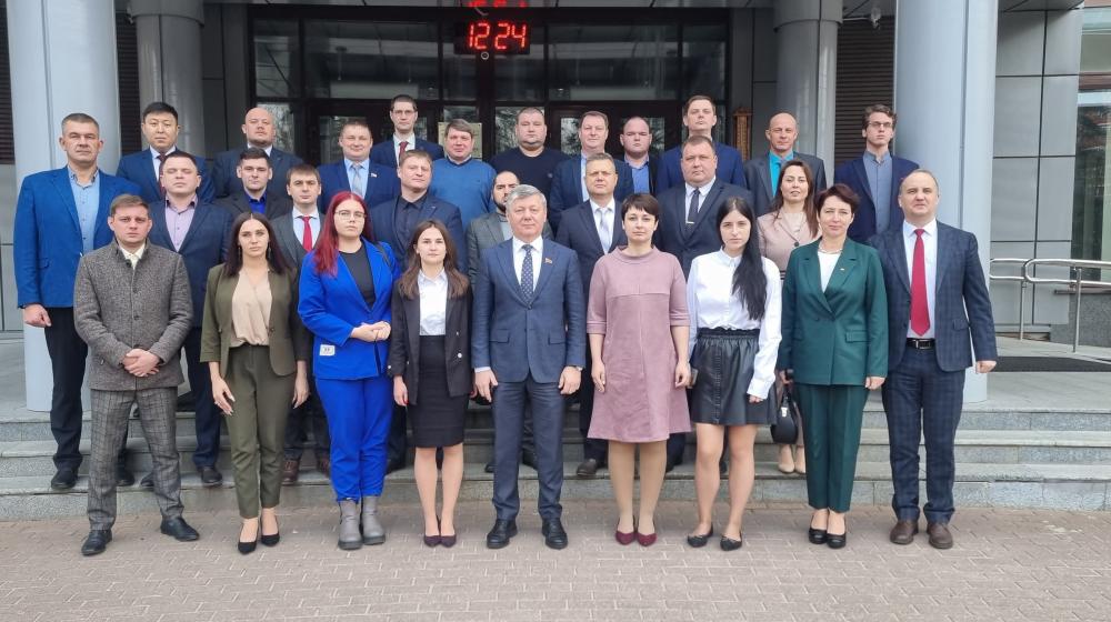Центр политической учебы ЦК КПРФ проводит обучение 52-го потока слушателей