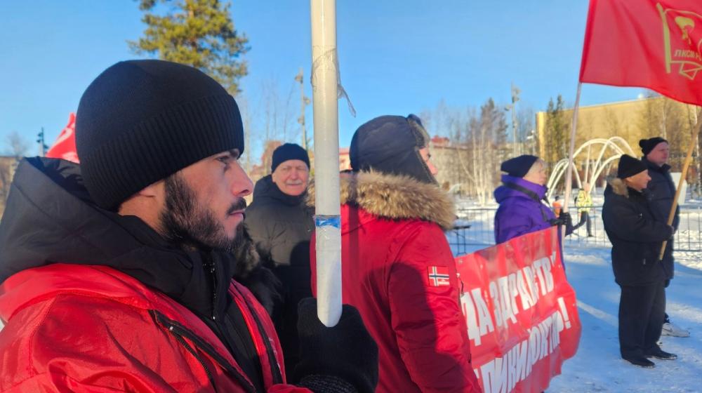 На Ямале прошли митинги в честь 106-ой годовщины Великого Октября