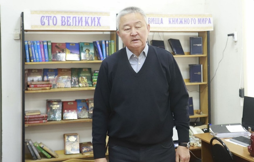 Калмыкия. Встреча депутатов КПРФ с избирателями в поселке Яшкуль
