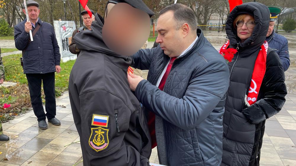 Крым. Участники СВО вступают в КПРФ