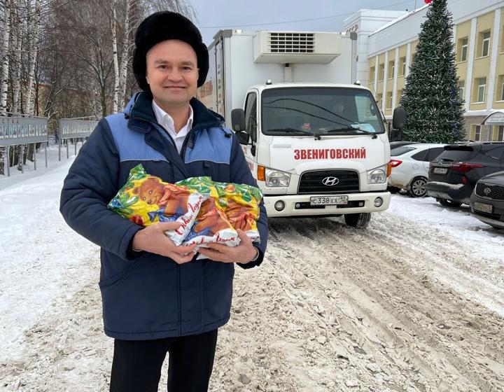 Республика Марий Эл: Подарки детям Донбасса от народного предприятия «Звениговский»