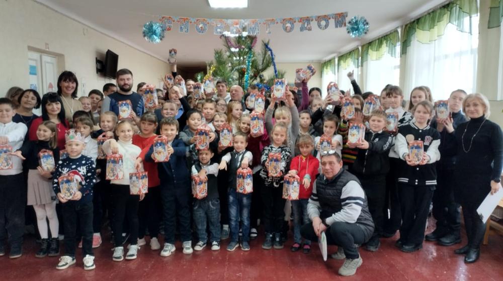 Предновогодняя работа запорожских коммунистов