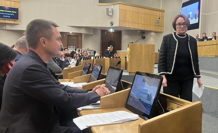 Депутат Сергей Казанков: Повышение ставки на руку только банкирам