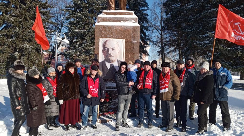 В  Рязани  почтили  память В.И. Ленина