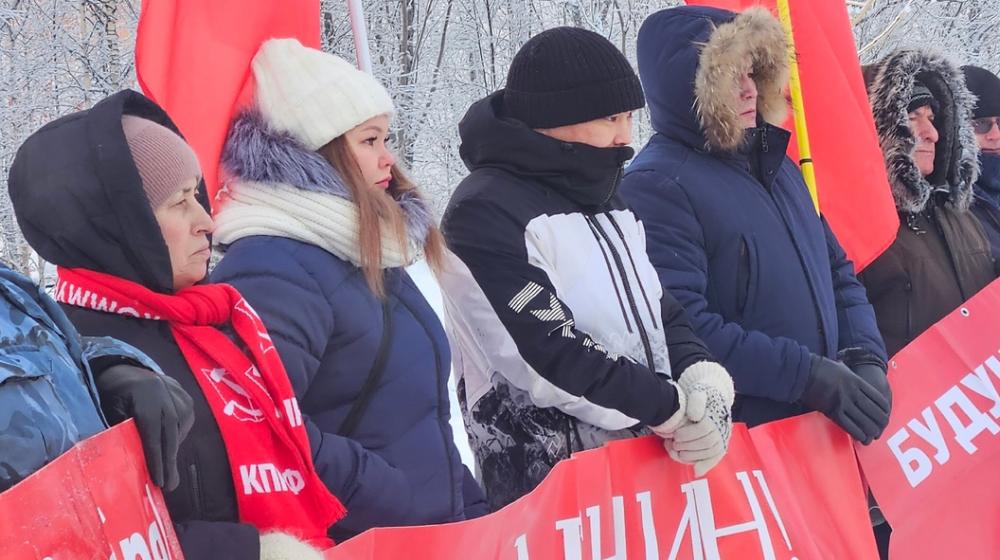 В Ямало-Ненецком автономном округе прошли митинги памяти В.И. Ленина.
