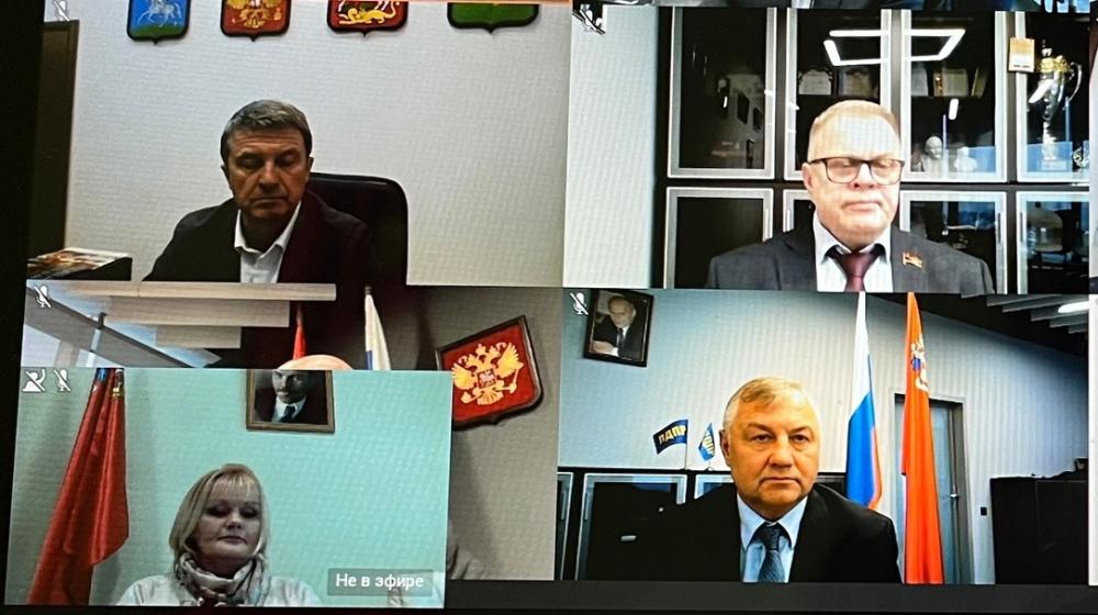 Фракция КПРФ в Московской областной Думе обсудила пути реформирования системы ЖКХ
