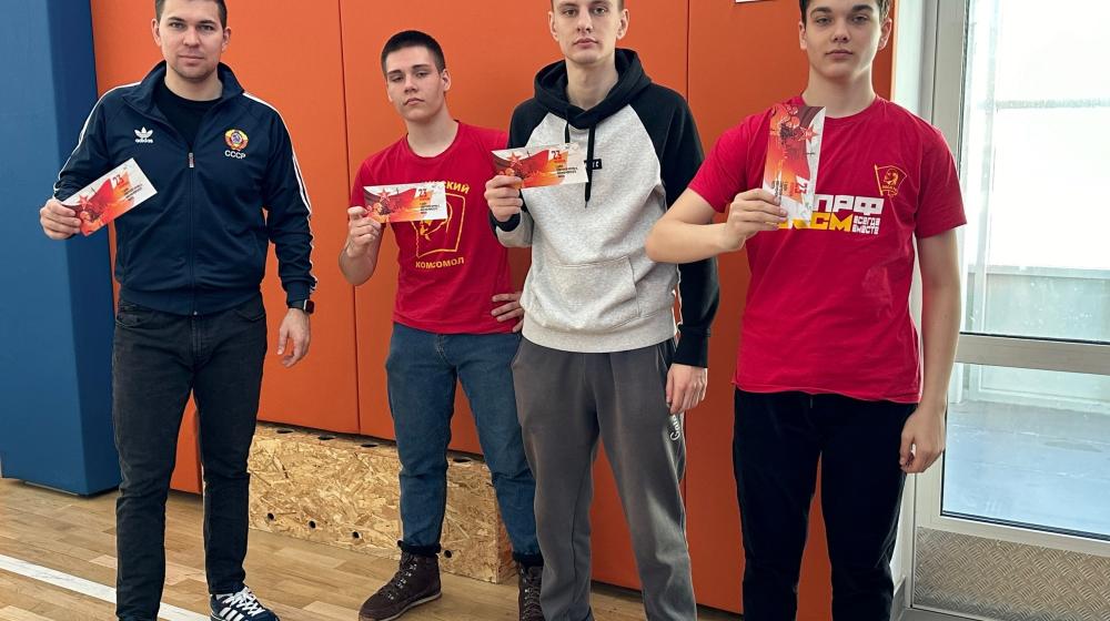Самарская область. При поддержке КПРФ проведен турнир по армрестлингу