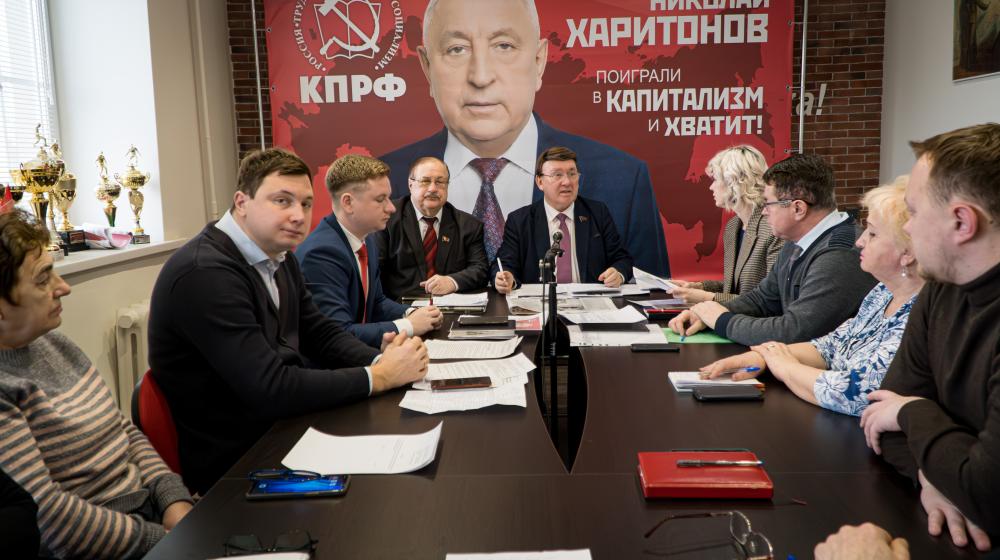 Н.Н. Иванов провёл занятие в школе партийно-политической учёбы для аппарата Курского обкома партии
