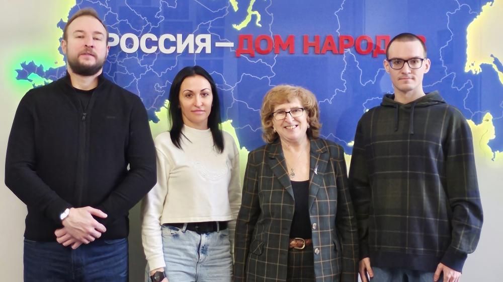 Анастасия Удальцова посетила Дом народов России и провела встречу с руководством АНО «Ресурсный центр в сфере национальных отношений»