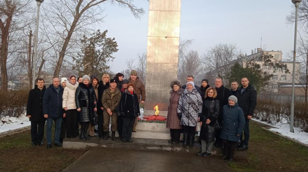 ЛНР. Коммунисты Лутугино отметили День освобождения города от фашистских захватчиков