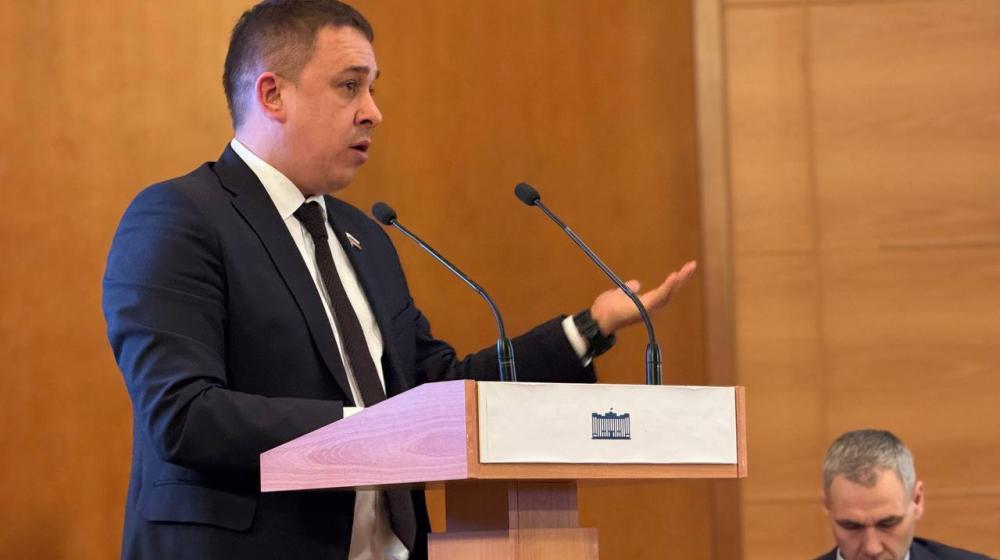 Сенатор Айрат Гибатдинов подготовил ряд предложений, направленных на Обеспечение антитеррористической безопасности в образовательных организациях