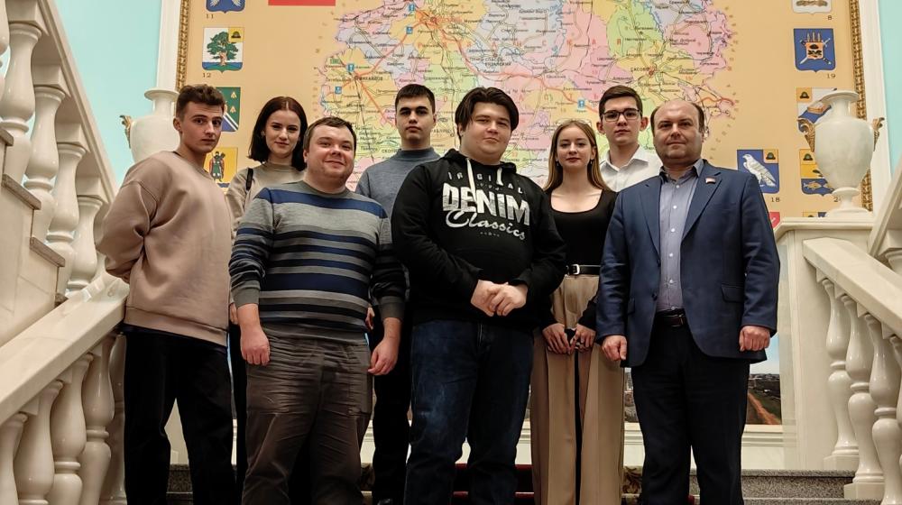 Рязанские коммунисты встретились со студентами