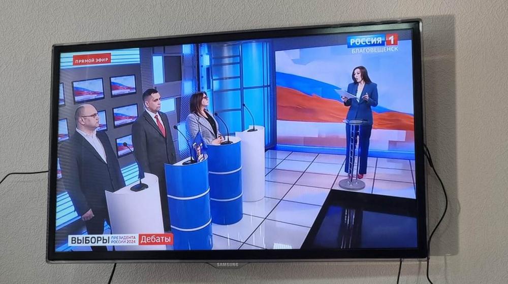 На ГТРК «Амур» начались теледебаты по президентским выборам