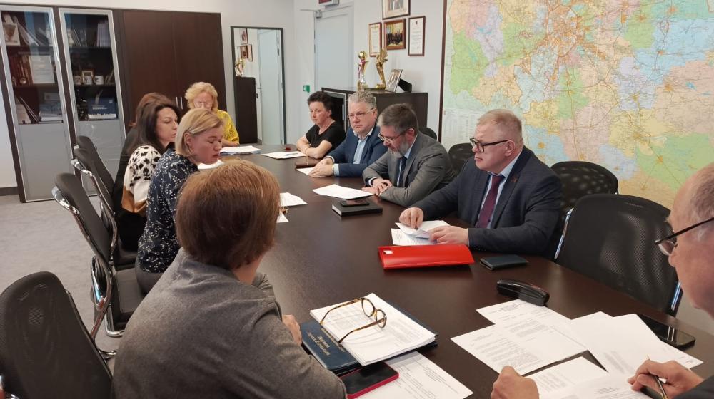 Руководитель фракции КПРФ Александр Наумов: Фракция КПРФ Мособлдумы на 81 заседании вынесет на голосование законопроект, выдвинутый депутатами-коммунистами Госдумы