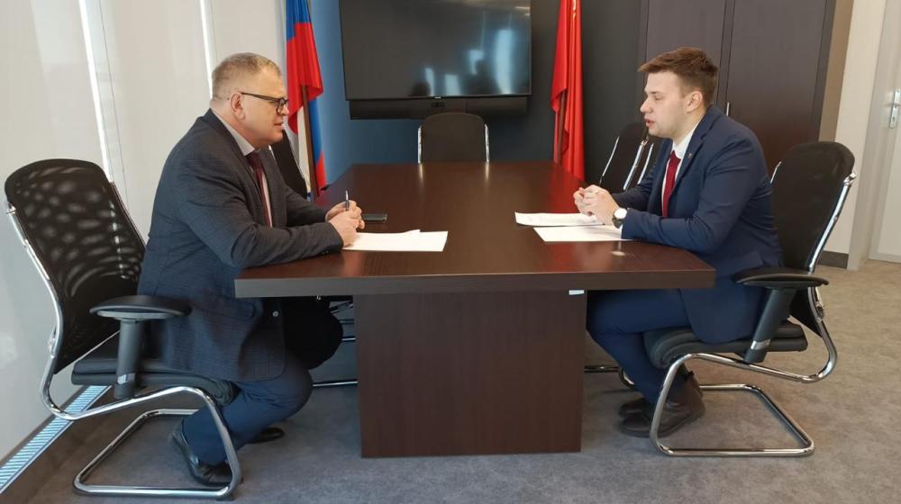 Руководитель фракции КПРФ в Мособлдуме Александр Наумов: «Депутаты-коммунисты Молодежного парламента Подмосковья помогают бойцам СВО»