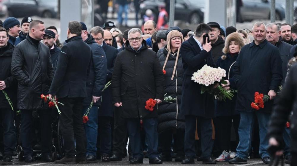 Руководитель фракции КПРФ в Мособлдуме Александр Наумов почтил память о погибших в «Крокус Сити Холле»