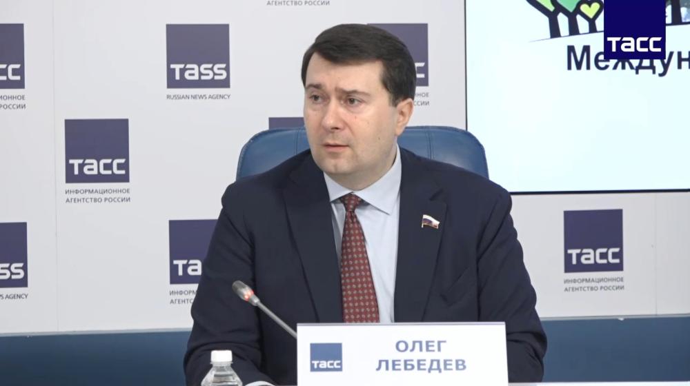 Олег Лебедев вместе с руководителем Рослесхоза Иваном Советниковым на пресс-конференции в ТАСС рассказали  о цифровизации лесного хозяйства России