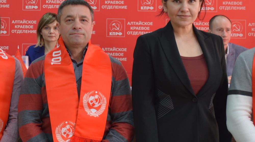 Алтайский край. Еще один коммунист-доброволец  ушел на СВО
