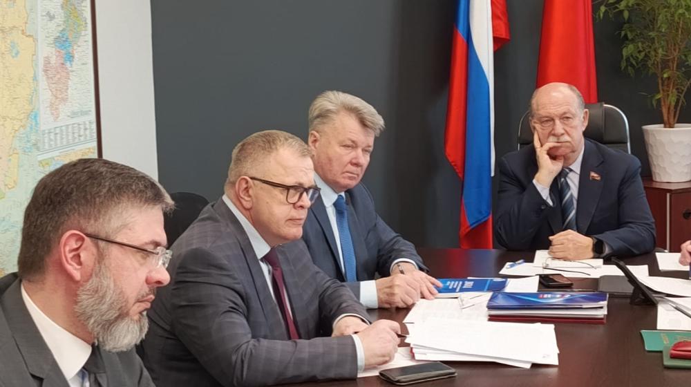 Московская область. Руководитель фракции КПРФ Александр Наумов: Имущественные права граждан должны быть защищены на государственном и муниципальном уровнях!