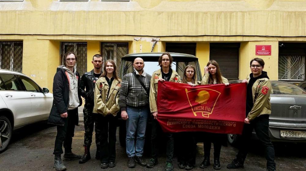 Подмосковные коммунисты: На Красном знамени написано – труд во благо народа!