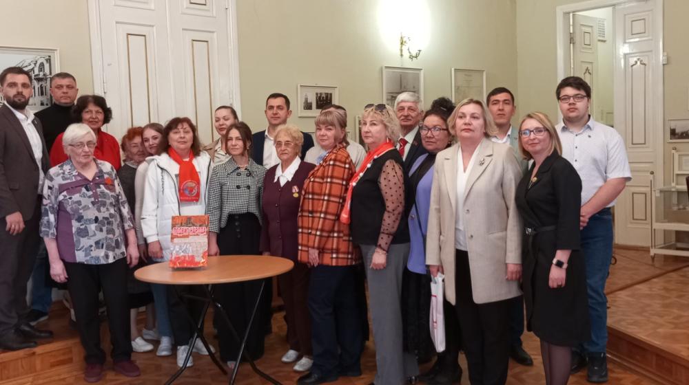 Белгородская область. В Старооскольском краеведческом музее прошла презентация книги «Подвиг народа»