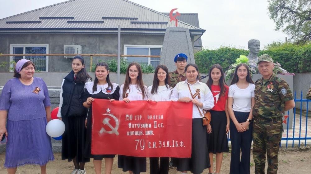 Акция «Знамя Победы» и автопробег продолжаются на Ставрополье
