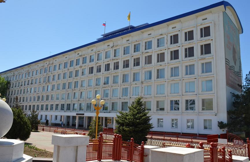 Принята новая редакция закона о выборах Главы Калмыкии