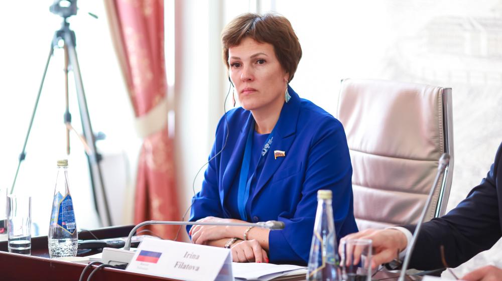 Ирина Филатова выступила в Казани на Международном круглом столе в формате БРИКС+ с докладом о регулировании маркетплейсов в России