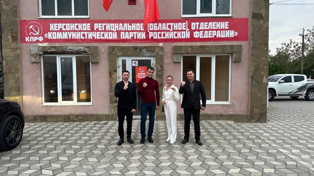 В Херсонскую область с рабочим визитом приехала советник Председателя ЦК КПРФ Маргарита Образцова вместе с товарищами из Донецкой Народной Республики