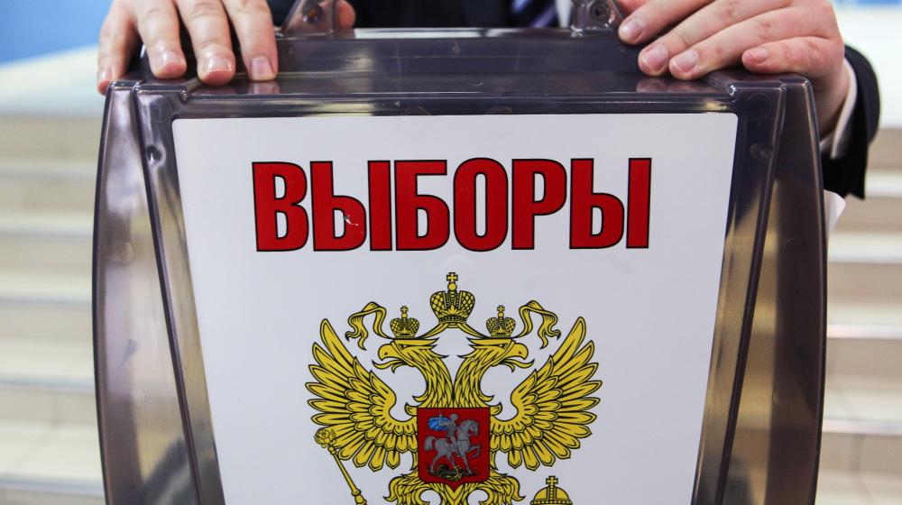 Сергей Обухов – «Клубу регионов»: На региональных выборах 2024 КПРФ намерена серьёзно конкурировать с ЕР