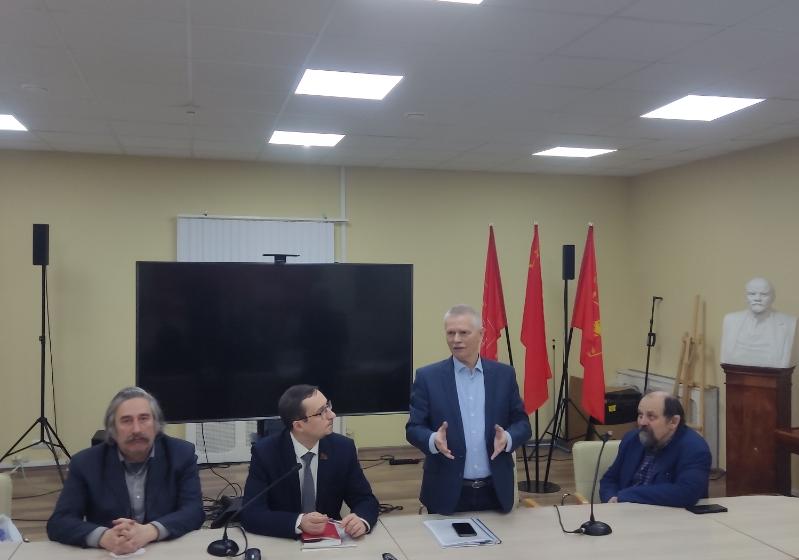 Сергей Пантелеев принял участие в круглый столе «Актуальные социально-экономические проблемы Санкт Петербурга и пути их решения»