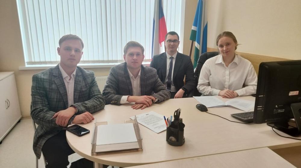 Представители Ленинского комсомола приняли участие в заседании Молодежного парламента при Государственной Думе
