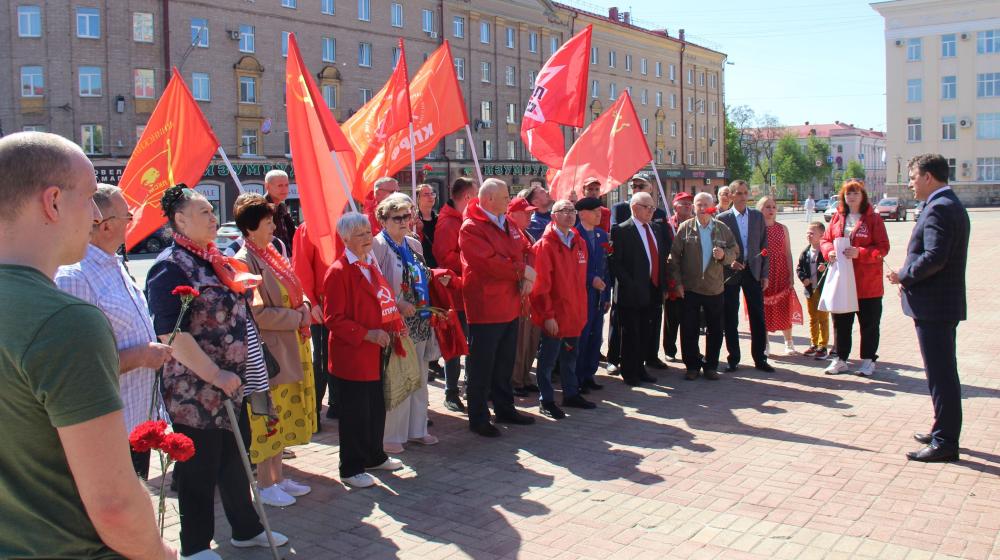 Брянск. Красный Первомай-2024 не отменить!