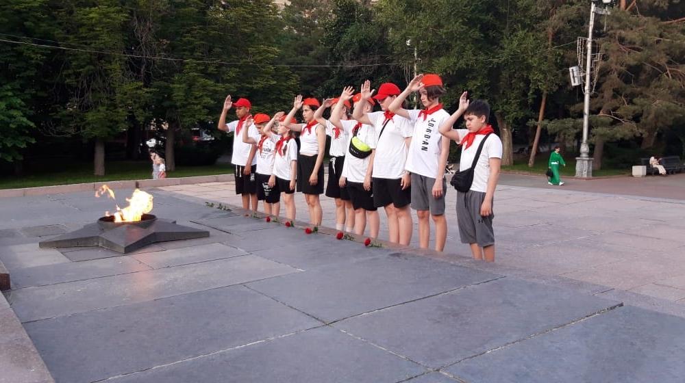 Волгоградские пионеры встречают гостей