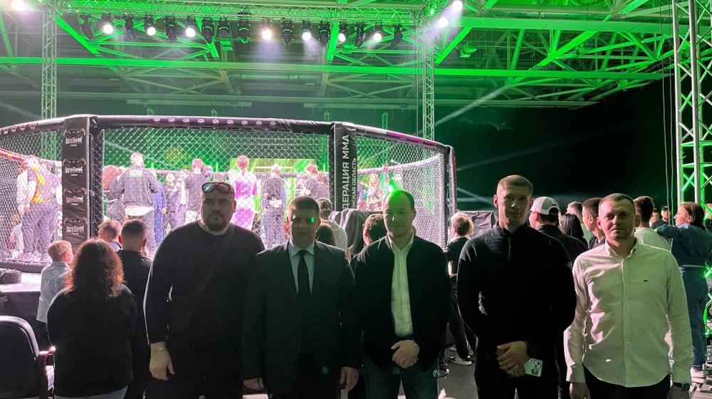 Делегация КПРФ посетила международный турнир по MMA в Тюмени