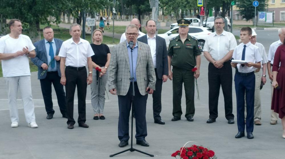 Депутат КПРФ Александр Наумов: Ветераны боевых действий - гордость нашего народа!